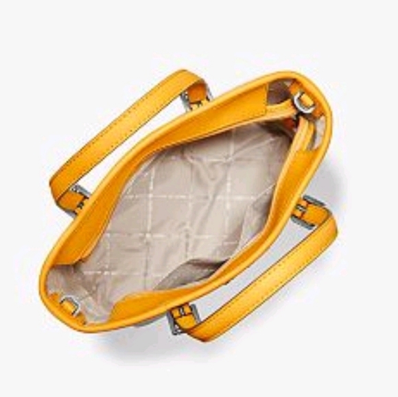 Michael Kors Jet Set Travel Top-Zip Tote Bag - Picture 4 of 4